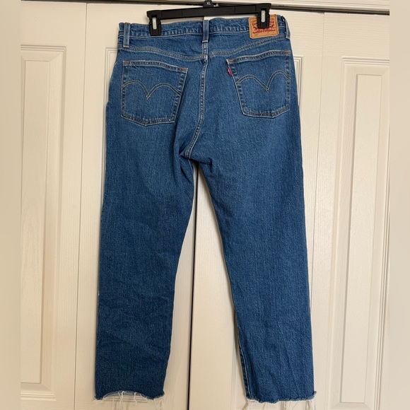 Levi’s Original Cropped 501 Jeans, Medium Wash size 32 - Picture 2 of 8
